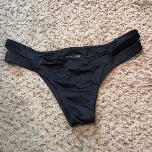 Victoria’s Secret cheeky bottoms